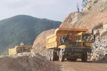 نقل الركام من محجر Taisheng