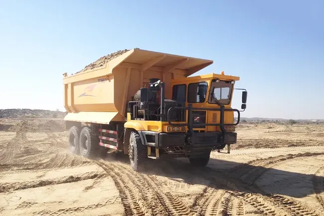 منجم لاستخراج الفحم من صحراءThar في باكستان